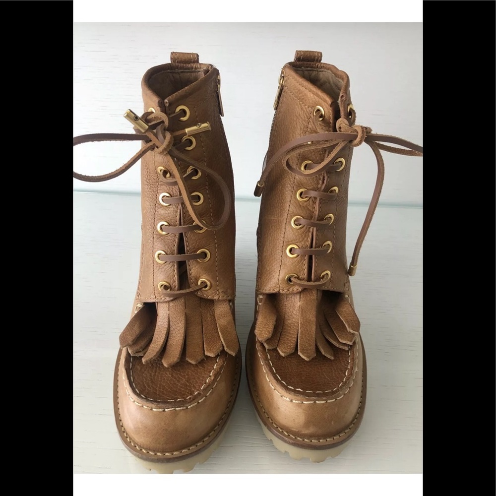 TORY BURCH ‼️ heeled lace-up booties worn once 😁